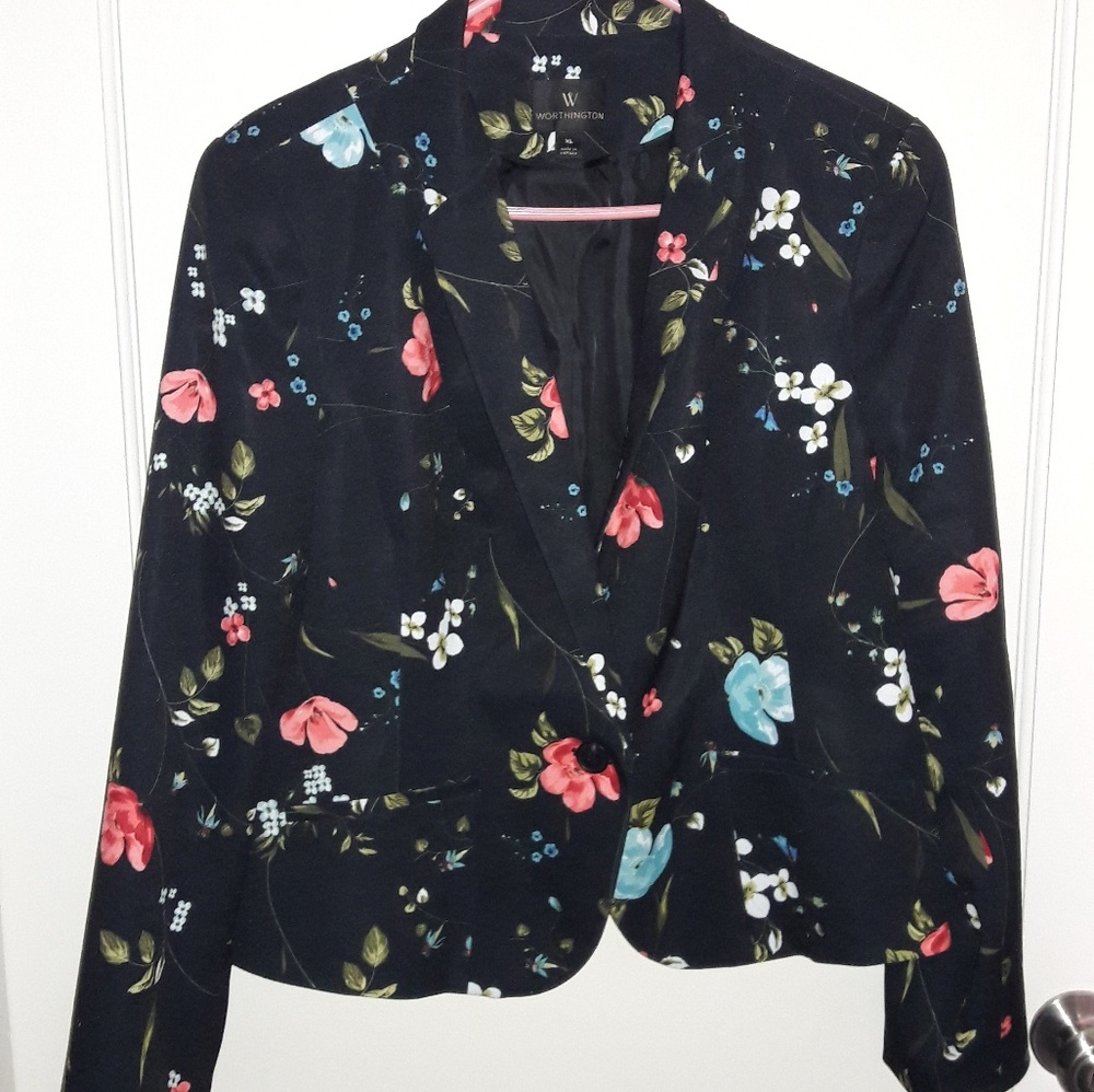 Worthington Floral Blazer